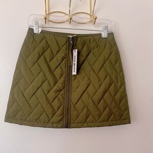 STEVE MADDEN Quilted Mini Skirt NWT!